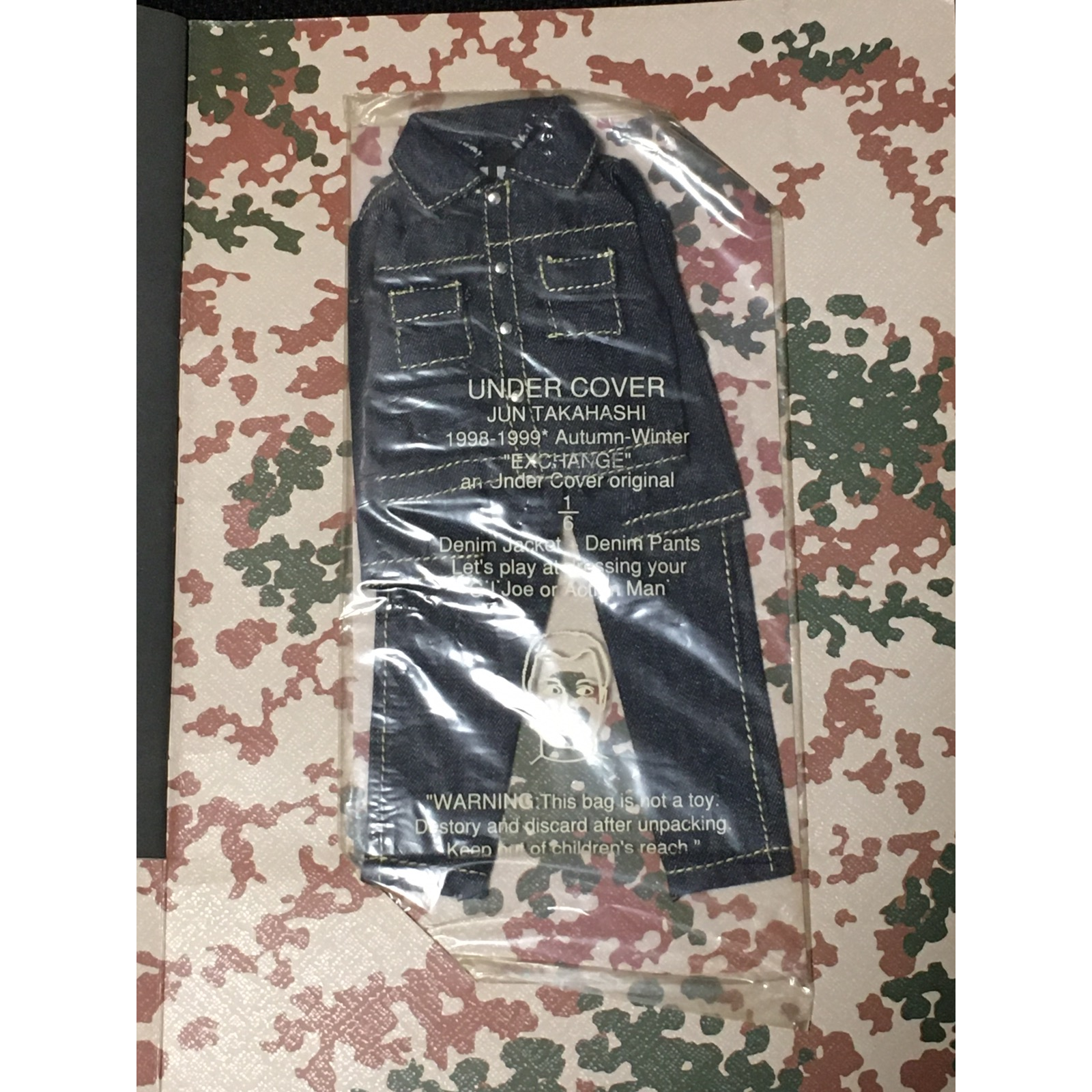 UNDERCOVER GI G.I ジョー 人形 デニム exchange 1998 UNDERCOVER GI JOE Denim Exchange Outfit + Runway Book