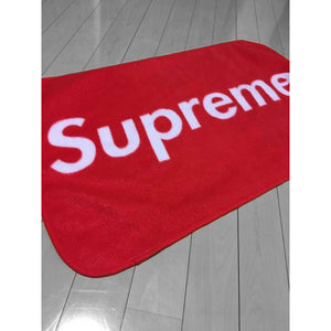 Supreme Fleece Blanket Rug Red Box Logo