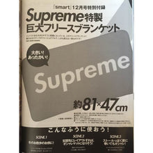 Supreme Fleece Blanket Rug Red Box Logo