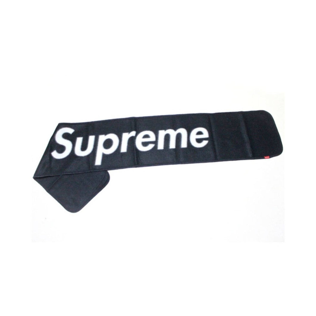 Supreme Scarf Black Box Logo Fleece Muffler
